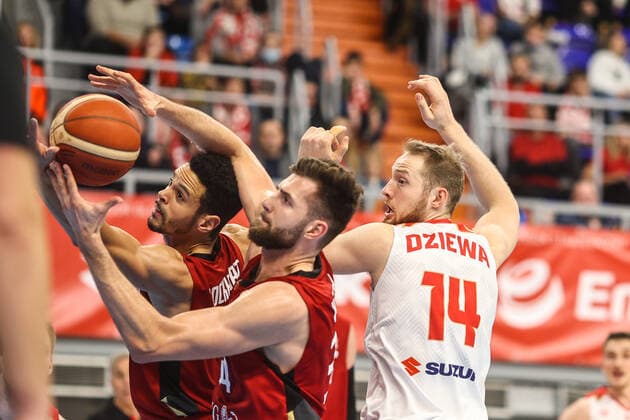 Basketball, WM Quali, Polen - Deutschland 28.11.2021 LUBLIN, HALA GLOBUS?KOSZYKOWKA (BASKETBALL) , KWALIFIKACJE MISTRZOSTW SWIATA FIBA ( FIBA WORLD CUP QUALIFICATION ) MECZ POLSKA - NIEMCY ( GAME POLAND - GERMANY )?NZ ALEKSANDER DZIEWA?FOTO LUKASZ GROCHALA CYFRASPORT NEWSPIX.PL --- Newspix.pl  20211128CSLG0033