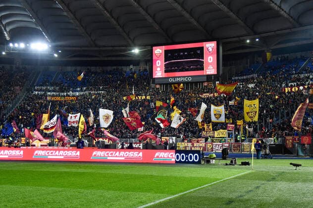 November 28, 2021, Rome, Italy: Supporters AS Roma during the Italian Football Championship League A 2021 2022 match between AS Roma vs Torino FC at the Olimpic Stadium in Rome on 28 November 2021. italian soccer Serie A match - AS Roma vs Torino FC, Rome, Italy  - ZUMAl164 20211128_zsa_l164_341 Copyright: xFabrizioxCorradettix