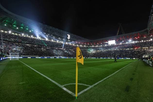 Turin, Italy, 27th November 2021. A general view of the stadium prior to the Serie A match at Allianz Stadium, Turin. Picture credit should read: Jonathan Moscrop Sportimage EDITORIAL USE ONLY. No use with unauthorised audio, video, data, fixture lists, club league logos or live services. Online in-match use limited to 120 images, no video emulation. No use in betting, games or single club league player publications. SPI-1344-0110