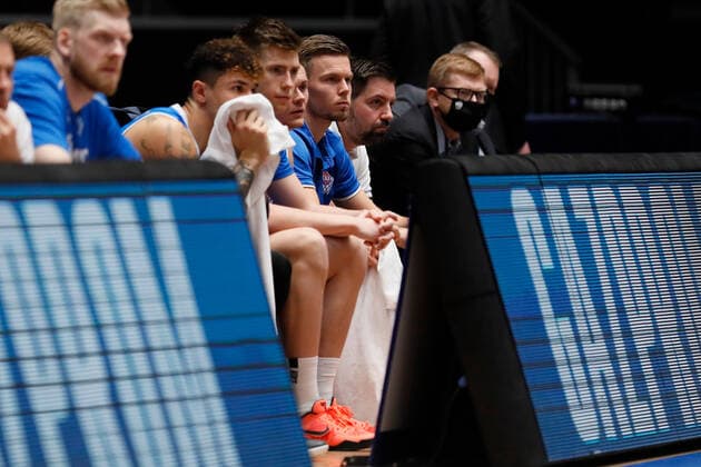 Basketball, WM Quali, Island - Russland Russia V Iceland - FIBA Basketball World Cup 2023 Qualifiers Martin Hermannsson (C) of Iceland looks on the play during the FIBA Basketball World Cup 2023 Qualifying Tournament match between Russia and Iceland on November 29, 2021 at Yubileyny Sports Palace in Saint Petersburg, Russia. Saint Petersburg Russia  Copyright: xMikexKireevx originalFilename:kireev-notitle211129_npzqz.jpg