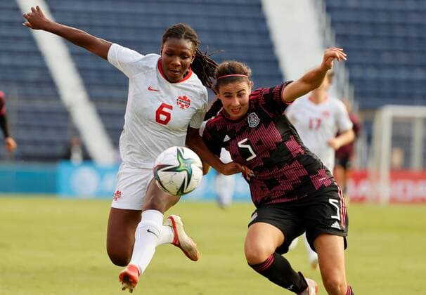 Football, Women, Test match, Mexico - Canada