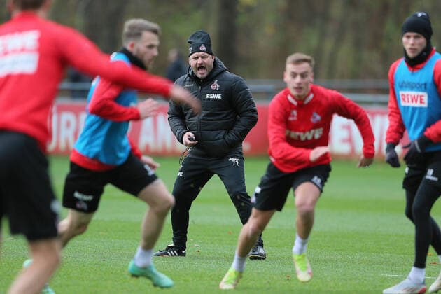 Sport Themen der Woche KW48 1. FC Köln 1. FC Köln, Training, Steffen Baumgart (1. FC Köln), 01.12.2021, Bild: *** 1 FC Cologne 1 FC Cologne, Training, Steffen Baumgart 1 FC Cologne , 01 12 2021, Image DUS900