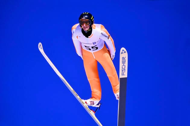WEISSFLOG Jens Team GER Ski Springen Olympiasieger von der Grossschantze Olympische Winterspiele 1994 in Lillehammer am 20. 02.1994 in Lillehammer *** WEISSFLOG Jens Team GER Ski Jumping Olympic Champion from the Grossschantze Olympic Winter Games 1994 in Lillehammer on 20 02 1994 in Lillehammer