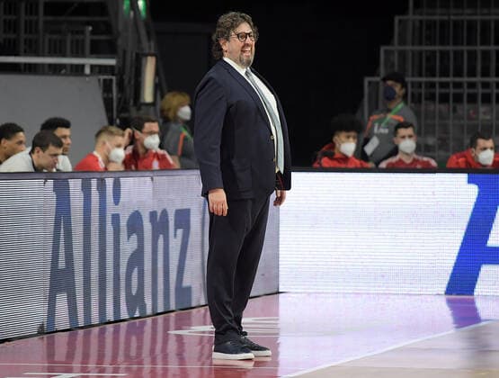 02 12 2021, xemx, Basketball EuroLeague, FC Bayern Muenchen LCLC ASVEL Vileurbanne emspor, v l head coach Andrea Trinchieri FC Bayern Basketball Muenchen