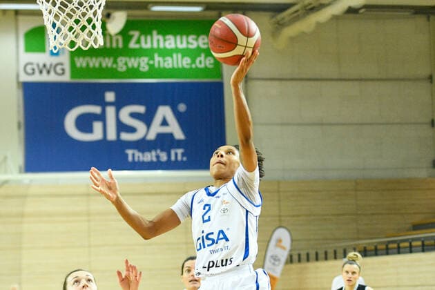 Halle, Germany 02 December 2021 1 BBL Women 2021 2022 Gisa Lions SV Halle vs BC Pharmaserv Marburg Deeshyra Thomas Halle SWH arena Sachsen Anhalt Copyright: xFotostandx xxBallaschx