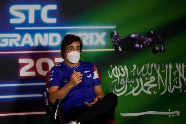 F1 Grand Prix of Saudi Arabia 14 Fernando Alonso (ESP, Alpine F1 Team), F1 Grand Prix of Saudi Arabia at Jeddah Corniche Circuit on December 2, 2021 in Jeddah, Saudi Arabia. (Photo by Hassan Ammar AP FIA Pool via HOCH ZWEI) Jeddah Saudi Arabia Poolfoto HOCH ZWEI Pool AP ,EDITORIAL USE ONLY