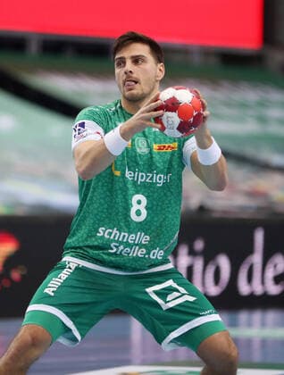 Leipzig, 02 12 2021, Arena Leipzig, Handball, 1 Bundesliga , DHfK Leipzig vs Balingen Weilstetten 31 24 16 15 , Pictured Lucas Krzikalla 8, Leipzig ,