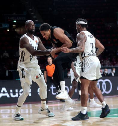 02 12 2021, Euroleague, FC Bayern Basketball vs Villeurbanne , Basketball, Audi Dome Munich, Sports, in picture James Gist ASVEL Villeurbanne , Augustine Rubit FCB Basketball and Chris Jones ASVEL Villeurbanne.