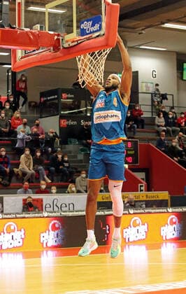 03 12 2021, xovx, Basketball 1 Bundesliga, easy Credit BBL, JobStairs Gießen 46ers ratiopharm Ulm Jaron Blossomgame ratiopharm Ulm , Freisteller Gießen Sporthalle Ost Hessen Deutschland DE