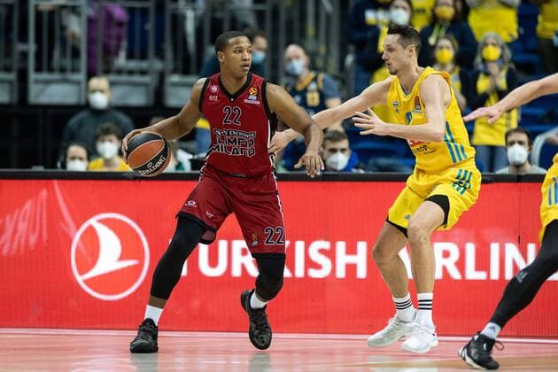 Basketball Berlin 03 12 2021 Season 2021 2022 Euroleague Regular Season Alba Berlin AX Armani Exchange Milan Devon Hall Milan, No 22 Marcus Eriksson Alba Berlin, No 08