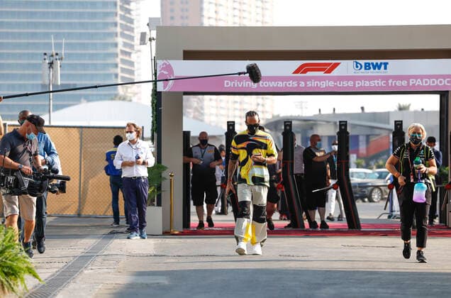 44 Lewis Hamilton GBR, Mercedes AMG Petronas F1 Team , F1 Grand Prix of Saudi Arabia at Jeddah Corniche Circuit on December 4, 2021 in Jeddah, Saudi Arabia Photo by HOCH ZWEI Jeddah Saudi Arabia
