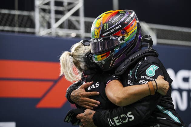 HAMILTON Lewis (gbr), Mercedes AMG F1 GP W12 E Performance, portrait during the Formula 1 stc Saudi Arabian Grand Prix 2021, 21th round of the 2021 FIA Formula One World Championship, WM, Weltmeisterschaft from December 3 to 5, 2021 on the Jeddah Corniche Circuit, in Jeddah, Saudi Arabia - F1 - SAUDI ARABIAN GRAND PRIX 2021 DPPI Panoramic  00121043_FGO07645.JPG