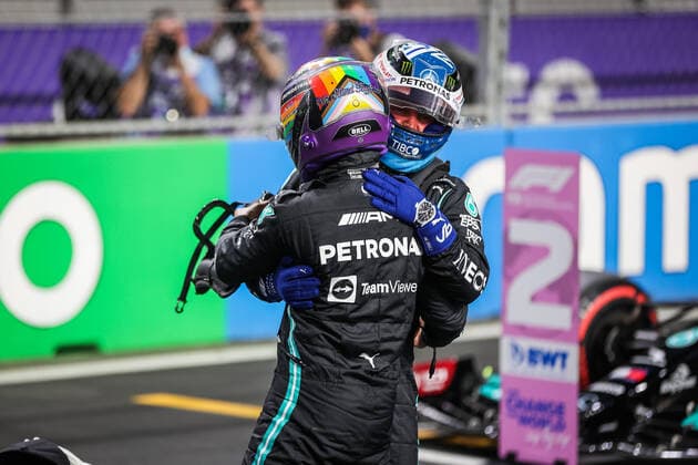 HAMILTON Lewis (gbr), Mercedes AMG F1 GP W12 E Performance, BOTTAS Valtteri (fin), Mercedes AMG F1 GP W12 E Performance, portrait during the Formula 1 stc Saudi Arabian Grand Prix 2021, 21th round of the 2021 FIA Formula One World Championship, WM, Weltmeisterschaft from December 3 to 5, 2021 on the Jeddah Corniche Circuit, in Jeddah, Saudi Arabia - F1 - SAUDI ARABIAN GRAND PRIX 2021 DPPI Panoramic  00121043_AV6_2776