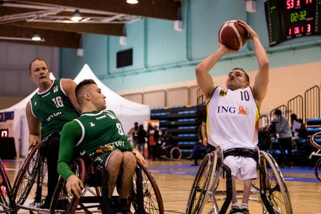 European Championship Wheelchair Basketball 04 12 2021 MADRID, SPAIN 4 December Wheelchair Basketball, Germany vs Lithuania Men, on Day 1 of the European Championship Wheelchair Basketball on 04 12 2021 at Polid Municipal Francisco Fernandez Ochoa in Madrid, Spain Erikas Siaurusaitis Lithuania, 8 , Jan Haller Germany, 10 Copyright: xBEAUTIFULxSPORTS Wunderlx