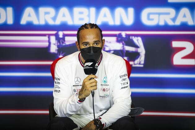 HAMILTON Lewis (gbr), Mercedes AMG F1 GP W12 E Performance, portrait, press conference, PK, Pressekonferenz during the Formula 1 stc Saudi Arabian Grand Prix 2021, 21th round of the 2021 FIA Formula One World Championship, WM, Weltmeisterschaft from December 3 to 5, 2021 on the Jeddah Corniche Circuit, in Jeddah, Saudi Arabia - F1 - SAUDI ARABIAN GRAND PRIX 2021 DPPI Panoramic  00121043_FGO07804.JPG