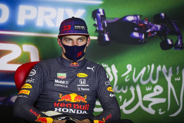 VERSTAPPEN Max (ned), Red Bull Racing Honda RB16B, portrait, press conference, PK, Pressekonferenz during the Formula 1 stc Saudi Arabian Grand Prix 2021, 21th round of the 2021 FIA Formula One World Championship, WM, Weltmeisterschaft from December 3 to 5, 2021 on the Jeddah Corniche Circuit, in Jeddah, Saudi Arabia - F1 - SAUDI ARABIAN GRAND PRIX 2021 DPPI Panoramic  00121043_FGO07817.JPG