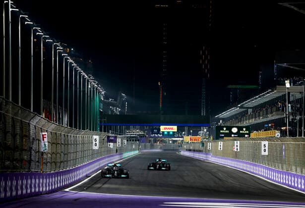 77 Valtteri Bottas FIN, Mercedes AMG Petronas F1 Team , 44 Lewis Hamilton GBR, Mercedes AMG Petronas F1 Team , F1 Grand Prix of Saudi Arabia at Jeddah Corniche Circuit on December 4, 2021 in Jeddah, Saudi Arabia Photo by HOCH ZWEI Jeddah Saudi Arabia