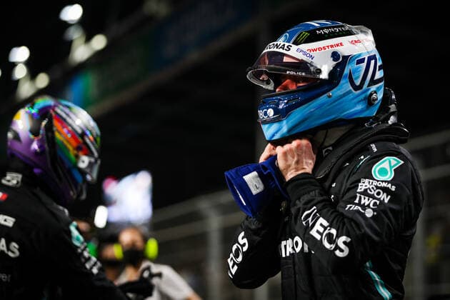 BOTTAS Valtteri (fin), Mercedes AMG F1 GP W12 E Performance, HAMILTON Lewis (gbr), Mercedes AMG F1 GP W12 E Performance, portrait during the Formula 1 stc Saudi Arabian Grand Prix 2021, 21th round of the 2021 FIA Formula One World Championship, WM, Weltmeisterschaft from December 3 to 5, 2021 on the Jeddah Corniche Circuit, in Jeddah, Saudi Arabia - F1 - SAUDI ARABIAN GRAND PRIX 2021 DPPI Panoramic  20211204_GOODEN_FGO07676
