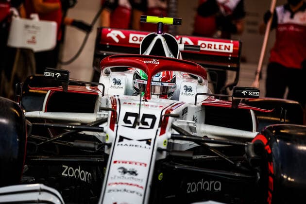 99 GIOVINAZZI Antonio (ita), Alfa Romeo Racing ORLEN C41, action during the Formula 1 stc Saudi Arabian Grand Prix 2021, 21th round of the 2021 FIA Formula One World Championship, WM, Weltmeisterschaft from December 3 to 5, 2021 on the Jeddah Corniche Circuit, in Jeddah, Saudi Arabia - F1 - SAUDI ARABIAN GRAND PRIX 2021 DPPI Panoramic  00121043_AV6_2410