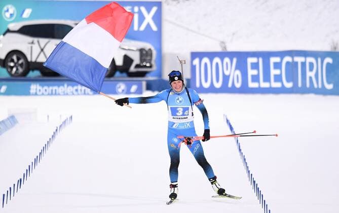 Bilder des Jahres 2021, Sport 12 Dezember Sport Themen der Woche KW48 Sweden Biathlon World Cup Women 6713076 05.12.2021 France s Justine Braisaz-Bouchet reacts after the women s 4x6 km relay event at the Biathlon World Cup in Oestersund, Sweden. Alexey Filippov Sputnik Oestersund Sweden  Copyright: xAlexeyxFilippovx