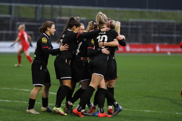 1 FC Köln Women SC Sand Women Football Women Bundesliga 2021 2022 Franz Kremer Stadion Cologne Germany 05 12 2021 1 0 by Sharon Beck 1 FC Köln