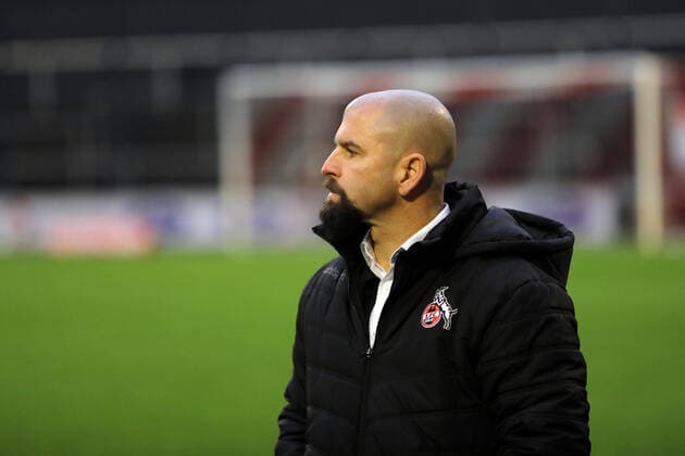 1 FC Köln Women SC Sand Women Football Women Bundesliga 2021 2022 Franz Kremer Stadium Cologne Germany 05 12 2021 Coach Sascha Glass 1 FC Köln