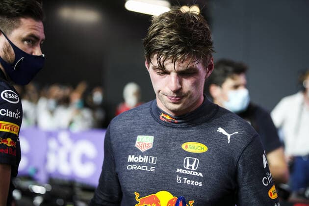 VERSTAPPEN Max (ned), Red Bull Racing Honda RB16B, portrait during the Formula 1 stc Saudi Arabian Grand Prix 2021, 21th round of the 2021 FIA Formula One World Championship, WM, Weltmeisterschaft from December 3 to 5, 2021 on the Jeddah Corniche Circuit, in Jeddah, Saudi Arabia - F1 - SAUDI ARABIAN GRAND PRIX 2021 - RACE DPPI Panoramic  00121044_FGO08140.JPG