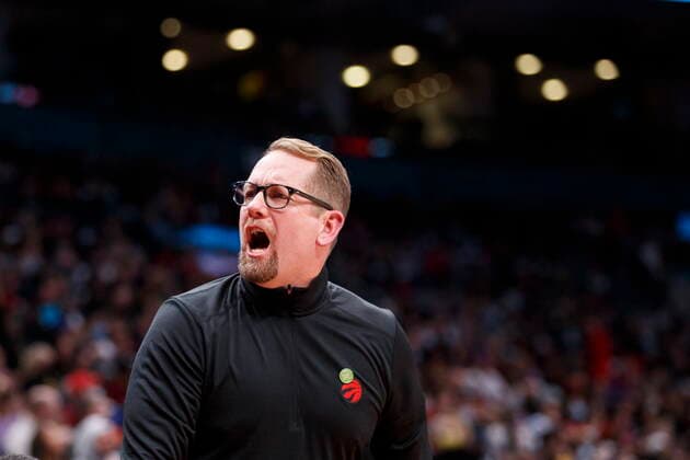 December 5, 2021, Toronto, ON, CANADA: Toronto Raptors head coach Nick Nurse reacts courtside during second half NBA, Basketball Herren, USA action against the Washington Wizards in Toronto, Sunday, Dec. 5, 2021. Raptors Wizards NBA Action  - ZUMAc35_ 20211205_zaf_c35_226 Copyright: xColexBurstonx
