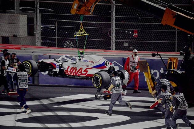 Formula 1 Grand Prix of Saudi Arabia 05 12 2021, Jeddah Corniche Circuit, Jeddah, Formula 1 Grand Prix of Saudi Arabia ,in picture accident of Mick Schumacher DEU , Haas F1 Team nordphotoxGmbHx xBratic nph00250
