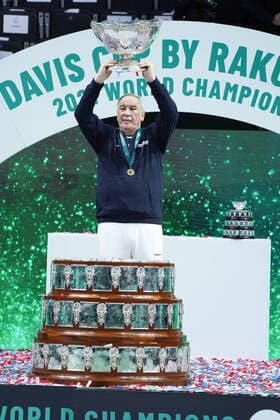 The Russian Tennis Federation V Croatia: Final - Davis Cup Finals 2021 Captain Shamil Tarpischev of The Russian Tennis Federation during the Davis Cup Final between The Russian Tennis Federation and Croatia at Madrid Arena pavilion on December 05, 2021 in Madrid, Spain madrid Spain  Copyright: xOscarxGonzalezx originalFilename:gonzalez-notitle211205_npuTK.jpg