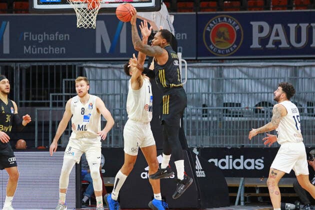 1 Deshaun Thomas FCBB red, vs Brekkott Chapman MLP Academics Heidelberg white Basketball BBL FC Bayern Munich vs MLP Academics Heidelberg, at Audi Dome on 06 12 2021 PHOTO Mladen Lackovic LakoPress