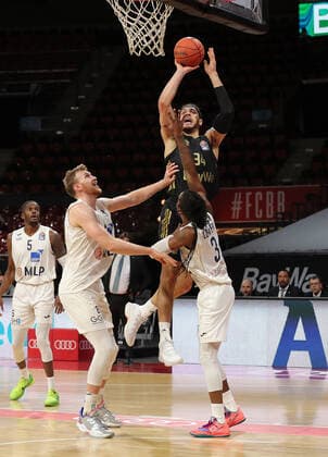 Gavin Schilling Bayern Basketball, 34 at the Shoot GER, FC Bayern Basketball vs Academics Heidelberg, Basketball, 1 Bundesliga, Season 2021 2022, 06 12 2021, GER, FC Bayern Basketball vs Academics Heidelberg, Basketball, 1 Bundesliga, Season 2021 2022, 06 12 2021, Muenchen Copyright: xEIBNER MarcelxEngelbrechtx EP_EER