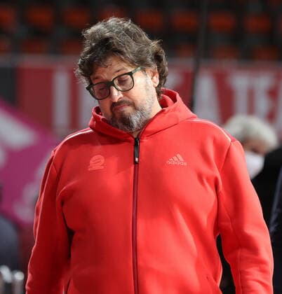 Andrea Trinchieri Bayern Basketball, head coach before the game GER, FC Bayern Basketball vs Academics Heidelberg, Basketball, 1 Bundesliga, season 2021 2022, 06 12 2021, GER, FC Bayern Basketball vs Academics Heidelberg, Basketball, 1 Bundesliga, season 2021 2022, 06 12 2021, Muenchen Copyright: xEIBNER MarcelxEngelbrechtx EP_EER