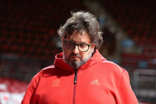 Andrea Trinchieri Bayern Basketball, head coach before the game GER, FC Bayern Basketball vs Academics Heidelberg, Basketball, 1 Bundesliga, season 2021 2022, 06 12 2021, GER, FC Bayern Basketball vs Academics Heidelberg, Basketball, 1 Bundesliga, season 2021 2022, 06 12 2021, Muenchen Copyright: xEIBNER MarcelxEngelbrechtx EP_EER