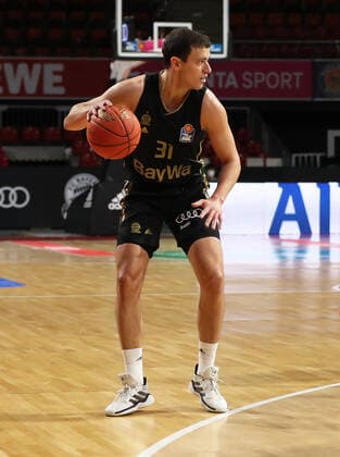 Zan Mark Sisko Bayern Basketball, 31 on the ball GER, FC Bayern Basketball vs Academics Heidelberg, Basketball, 1 Bundesliga, Season 2021 2022, 06 12 2021, GER, FC Bayern Basketball vs Academics Heidelberg, Basketball, 1 Bundesliga, Season 2021 2022, 06 12 2021, Muenchen Copyright: xEIBNER MarcelxEngelbrechtx EP_EER