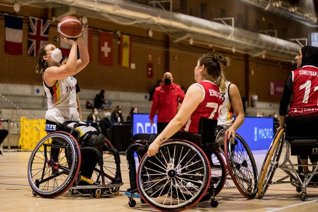 European Championship Wheelchair Basketball 07 12 2021 MADRID, SPAIN December 7 Wheelchair Basketball, Germany vs Turkey Women, on Day 4 of the European Championship Wheelchair Basketball on 07 12 2021 at Polid Municipal Marques de Samaranch in Madrid, Spain Lena Knippelmeyer Germany, 14 , Ebru Cam Turkey, 78 Copyright: xBEAUTIFULxSPORTS Wunderlx