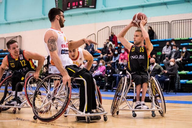 European Championship Wheelchair Basketball 08 12 2021 MADRID, SPAIN December 8 Wheelchair Basketball, Spain vs Germany Men, on Day 5 of the European Championship Wheelchair Basketball on 08 12 2021 at Polid Municipal Francisco Fernandez Ochoa in Madrid, Spain Manuel Enrique Lorenzo Spain, 28 , Thomas Boehme Germany, 13 Copyright: xBEAUTIFULxSPORTS Wunderlx