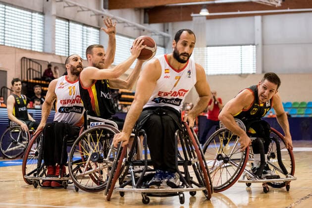 European Championship Wheelchair Basketball 08 12 2021 MADRID, SPAIN December 8 Wheelchair Basketball, Spain vs Germany Men, on Day 5 of the European Championship Wheelchair Basketball on 08 12 2021 at Polid Municipal Francisco Fernandez Ochoa in Madrid, Spain Jordi Ruiz Spain, 11 , Thomas Boehme Germany, 13 , Pablo Zarzuela Spain, 7 Copyright: xBEAUTIFULxSPORTS Wunderlx