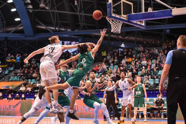 7DAYS EUROCUP KOSZYKOWKA MEZCZYZN 6 KOLEJKA MECZ WKS SLASK WROCLAW - HAMBURG TOWERS 7DAYS EUROCUP BASKETBALL MANS MATCH WKS SLASK WROCLAW - HAMBURG TOWERS TRAVIS TRICE FOT. PRZEMYSLAW KAROLCZUK 400MM.PL NEWSPIX.PL --- Newspix.pl  211208_slask_hamburg_KAR-34