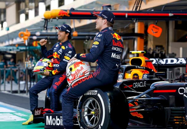 11 Sergio Perez MEX, Red Bull Racing , 33 Max Verstappen NED, Red Bull Racing , F1 Grand Prix of Abu Dhabi at Yas Marina Circuit on December 9, 2021 in Abu Dhabi, United Arab Emirates Photo by HOCH ZWEI Abu Dhabi United Arab Emirates