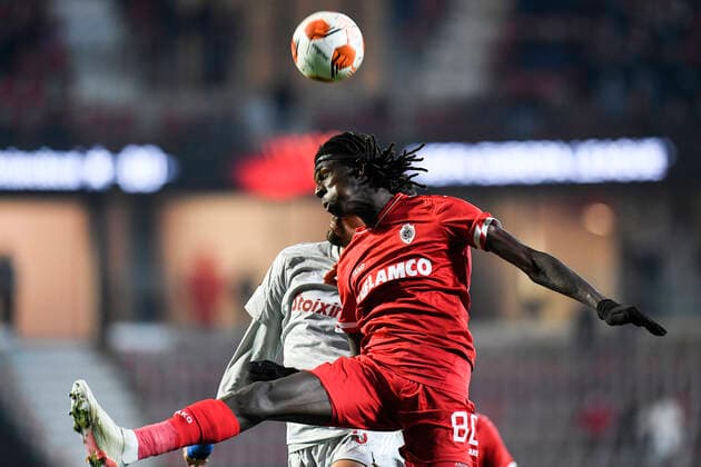 Antwerp s Pierre Junior Dwomoh pictured during an Europa League game between Belgian soccer team Royal Antwerp FC and Greek soccer team Olympiacos F.C., Thursday 09 December 2021, in Antwerp, Belgium, on the sixth and last day in Group D of the UEFA Europa League group stage. TOMxGOYVAERTS  x3152840x