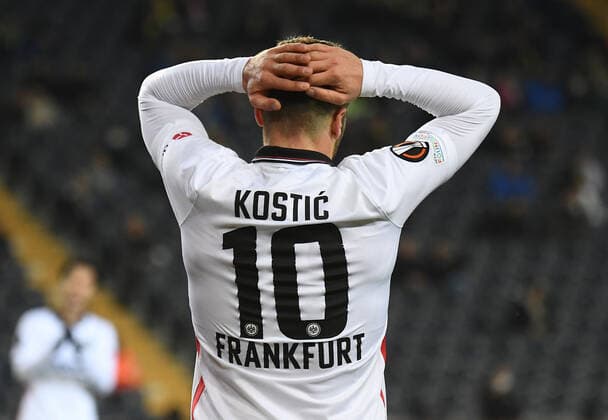 09 12 2021, xjhx, football UEFA Europa League, Fenerbahce Istanbul Eintracht Frankfurt emspor, v l Filip Kostic Eintracht Frankfurt disappointed sad frustrated dissapointed DFL DFB REGULATES PROHIBIT ANY USE OF PHOTOGRAPHS as IMAGE SEQUENCES and or QUASI VIDEO Istanbul