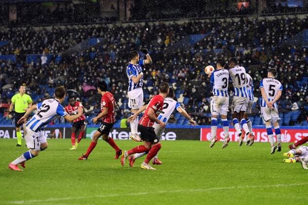 SAN SEBASTIAN Bruma of PSV Eindhoven 2eL during the UEFA Europa League match between Real Sociedad and PSV Eindhoven at Estadio de Anoeta on December 9, 2021 in San Sebastian, Spain ANP OLAF KRAAK UEFA Europa League 2021 2022 xVIxANPxSportx xxANPxIVx 441834118