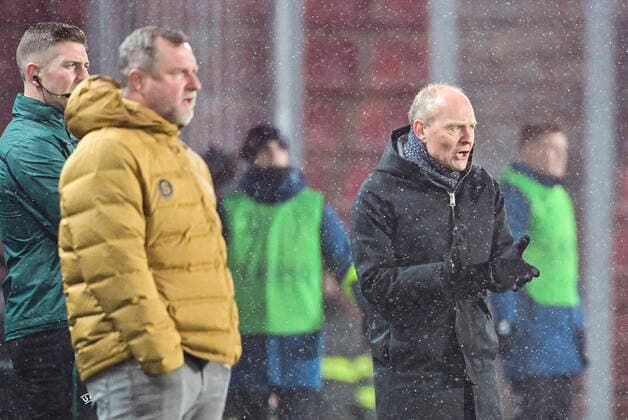 Pavel Vrba, coach of Sparta, left, and Niels Frederiksen, coach of Brondby, react during the UEFA Europa League group A soccer match Sparta Praha vs Brondby Copenhagen in Prague, Czech Republic, December 9, 2021. (CTKxPhoto RomanxVondrous) CTKPhotoP2021120909263 