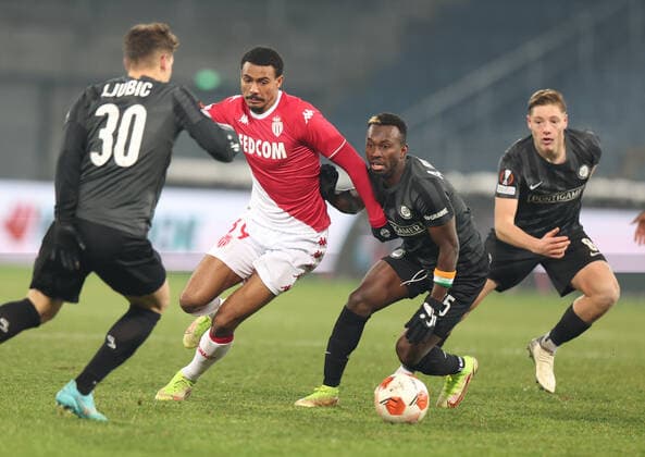 SOCCER - UEFA EL, Sturm vs Monaco GRAZ,AUSTRIA,09.DEC.21 - SOCCER - UEFA Europa League, group stage, SK Sturm Graz vs AS Monaco. Image shows Ivan Ljubic (Sturm), Wilson Isidor (Monaco) and Anderson Niangbo (Sturm) .  GEPAxpictures xChrisxBauer