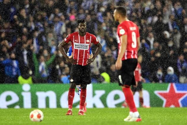 SAN SEBASTIAN Ibrahim Sangare of PSV Eindhoven disappointed after the 2 0 during the UEFA Europa League match between Real Sociedad and PSV Eindhoven at Estadio de Anoeta on December 9, 2021 in San Sebastian, Spain ANP OLAF KRAAK UEFA Europa League 2021 2022 xVIxANPxSportx xxANPxIVx 441836746