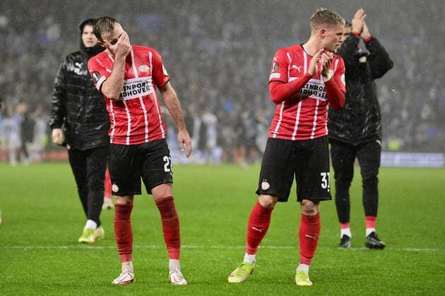 SAN SEBASTIAN Mario Gotze PSV lose 3 0 in the UEFA Europa League match against Real Sociedad at Estadio de Anoeta on December 9, 2021 in San Sebastian, Spain ANP OLAF KRAAK UEFA Europa League 2021 2022 xVIxANPxSportx xxANPxIVx 441838247