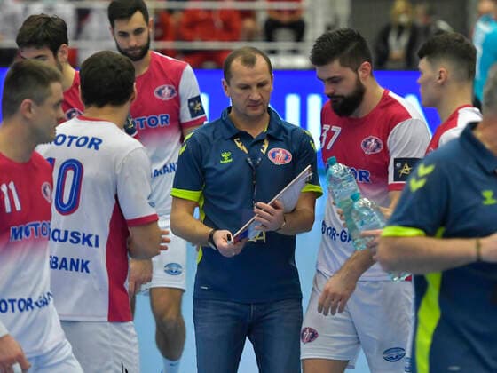 Gintaras Savukynas with Ukrainian handball players in the mens handball match between Dinamo Bucharest and HC Motor Zaporozhye, counting for the Champions League, held in Dinamo Hall in Bucharest, Thursday, December 9, 2021 Bucharest Copyright: xRazvanxPasarica SPORTxPICTURESx