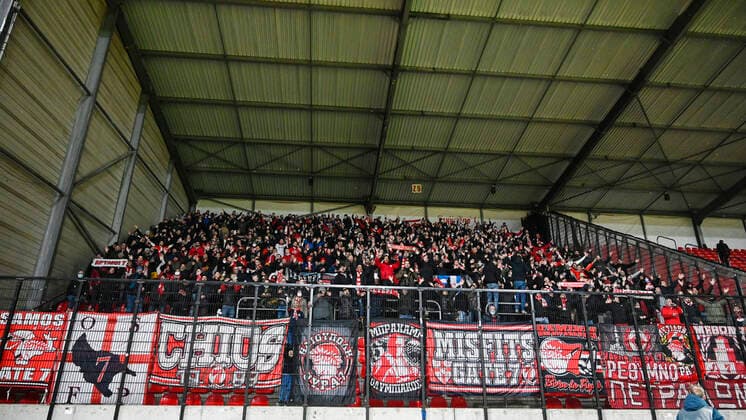 Olympiacos supporters pictured during an Europa League game between Belgian soccer team Royal Antwerp FC and Greek soccer team Olympiacos F.C., Thursday 09 December 2021, in Antwerp, Belgium, on the sixth and last day in Group D of the UEFA Europa League group stage. TOMxGOYVAERTS  x3153020x