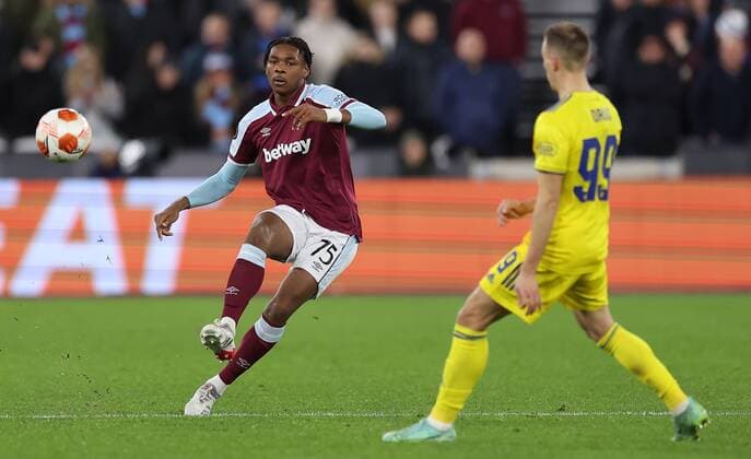 Mandatory Credit: Photo by Simon Dael Shutterstock (12637595an) Jamal Baptiste of West Ham West Ham United v Dinamo Zagreb, UEFA Europa League, Group H, Football, London Stadium, London, UK - 09 Dec 2021 EDITORIAL USE ONLY No use with unauthorised audio, video, data, fixture lists, club league logos or live services. Online in-match use limited to 120 images, no video emulation. No use in betting, games or single club league player publications. West Ham United v Dinamo Zagreb, UEFA Europa League, Group H, Football, London Stadium, London, UK - 09 Dec 2021 EDITORIAL USE ONLY No use with unauthorised audio, video, data, fixture lists, club league logos or live services. Online in-match use limited to 120 images, no video emulation. No use in betting, games or single club league player publications.  Copyright: xSimonxDael Shutterstockx 12637595an